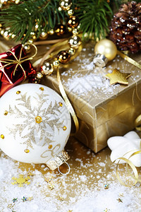 圣诞装饰品及礼盒和装饰图片