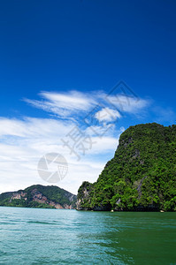 泰国的岩石和海图片