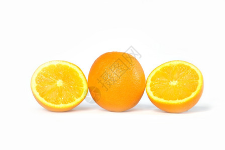 白色上隔离的新鲜橙色图片
