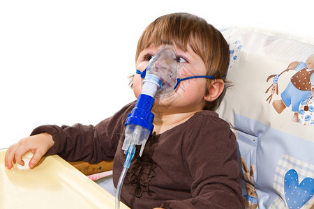 儿童呼吸入治疗图片