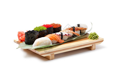 古典日本菜白的寿司图片
