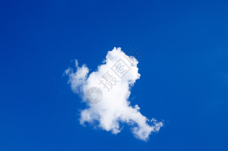 热气球背景蓝色天空中的云彩背景