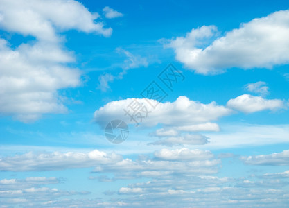 蓝天空背景云微小背景图片