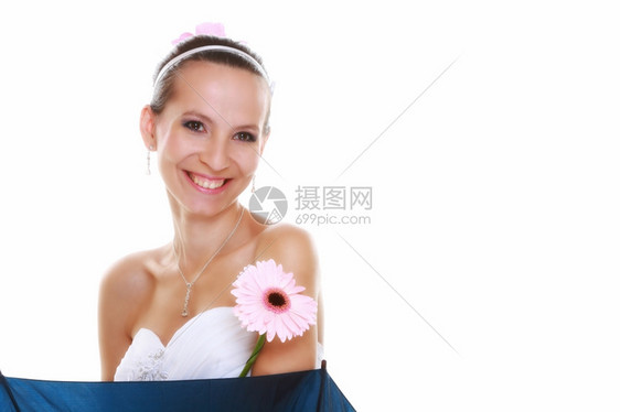 年轻有魅力的浪漫新娘粉红色花朵图片