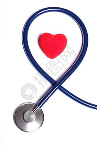 红色心脏和白背景上的蓝听诊器图片