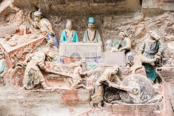 古老的山坡石雕刻Shakyamuni佛像的雕刻偿还其父母和rsquuKindnessBaodingshan大和图片