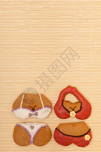 甜点配有西冰和装饰的边框或米花竹垫底框背景图片