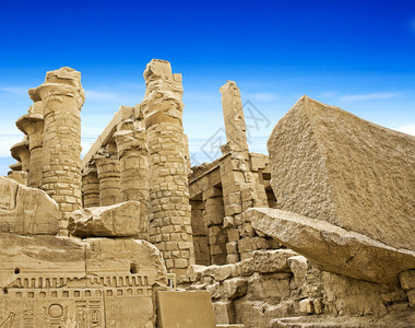 埃及卡纳克寺庙古老废墟图片