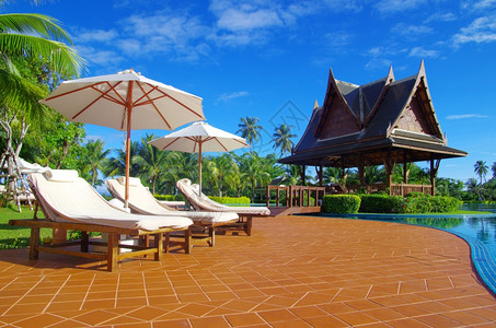 泰国旅馆游泳池图片