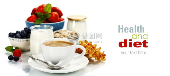 健康早餐酸奶咖啡梅斯利和浆果健康饮食概念图片