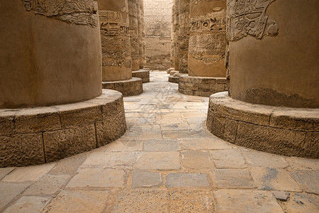 埃及拉梅瑟姆寺庙图片