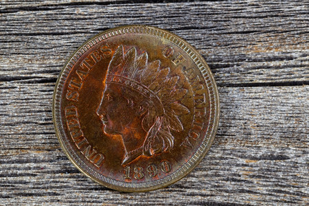 红色和棕的铜金属老化过程美国1864年的硬币法首次将红色和棕的颜作为法定货币图片
