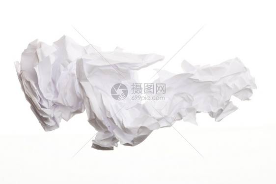 白色背景上孤立的碎纸图片