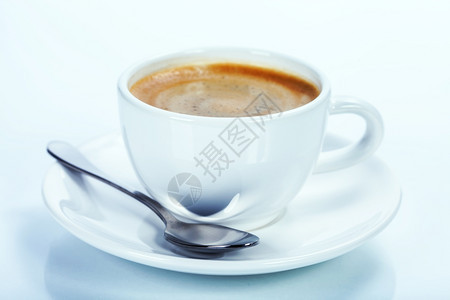 白色背景的咖啡杯图片