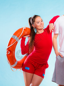 女救生员高清图片游泳池上面的救生员高清图片手绘独角兽彩虹分割线