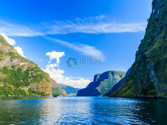 挪威斯堪的纳维亚山区和fjordSognefjord挪威斯堪的纳维亚图片