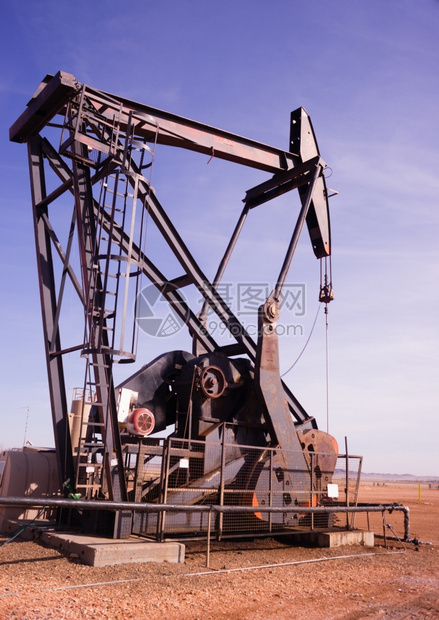 在得克萨斯州用于石油勘探的设备图片