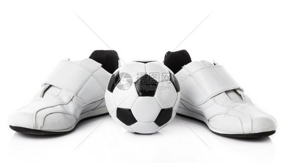足球和运动鞋图片