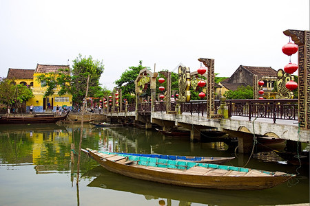 越南霍安老城的全景图片