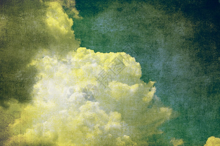 云的天空背景图片