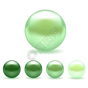 绿珍珠套件孤立于白色背景图片