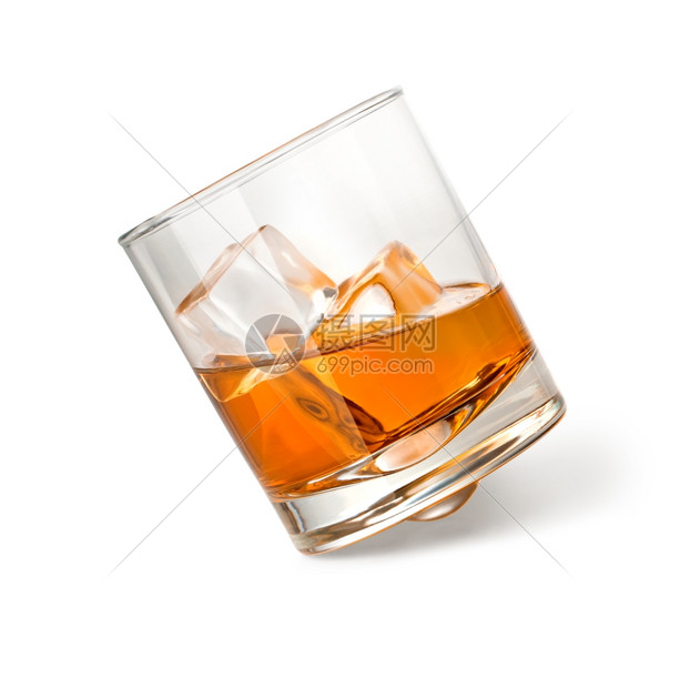 威士忌玻璃白色与剪切路径隔绝图片