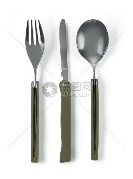 一套餐具刀叉勺子在白色背景上隔离有剪切路径图片