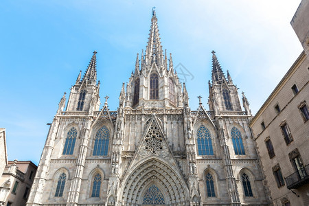 西班牙巴塞罗那大教堂建筑图片