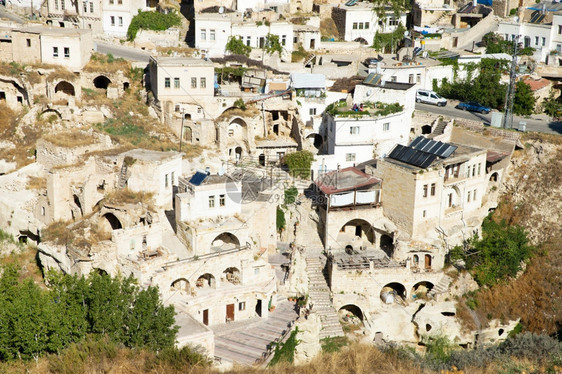 气球飞行路线空中景象图片