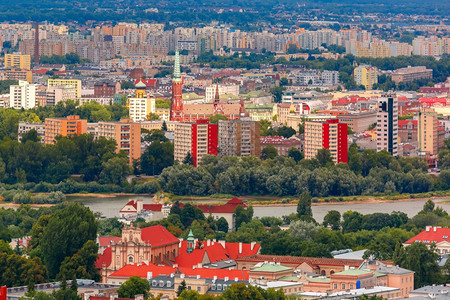 波兰华沙文化和科学宫的空中观景旧城和现代市图片
