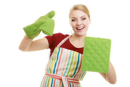 身穿条纹厨房围裙或小商主企业家用白衣服隔离的烤箱式手套布图片