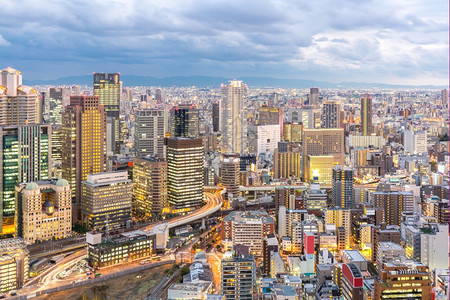 日本大阪天线建造日落图片