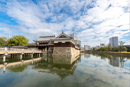 日本广岛城堡门图片