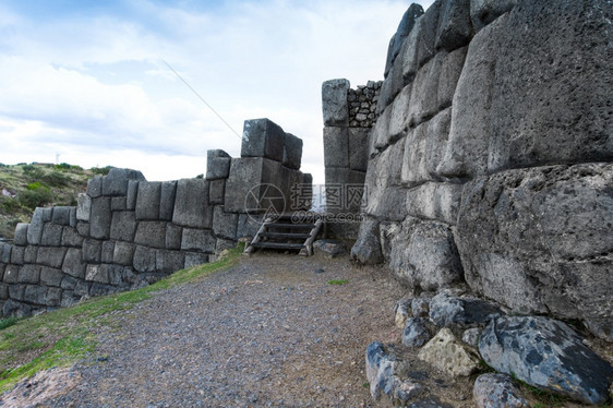 Sacsayhuaman秘鲁库斯科Inca考古遗址图片