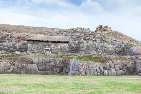 Sacsayhuaman秘鲁库斯科的印加考古遗址图片