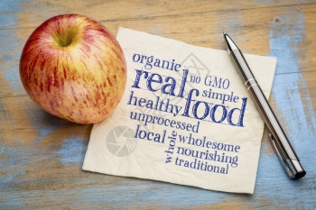 餐巾纸上真实的食物字云与新鲜苹果健康生活方式概念图片