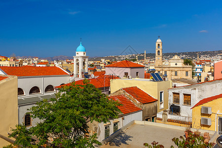 中世纪城市有东正教堂特里马提在希腊克特Crete阳光明媚的清晨SchiavoBastion的空中观察图片