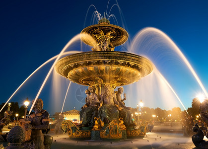 巴黎协和会场的喷泉图片