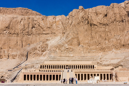 埃及卢克索Luxor埃及Oktober15埃及卢克索附近的Hatshepsut寺庙图片