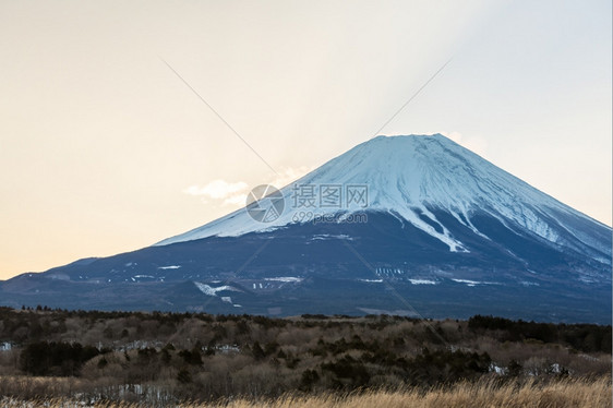 冬日的藤山钻石出图片