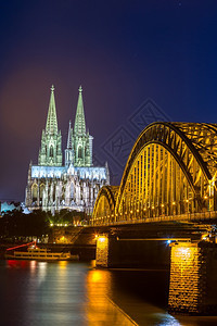 科隆大教堂和霍亨佐伦大桥德国科隆图片