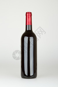 白底孤立的瓶装葡萄酒图片