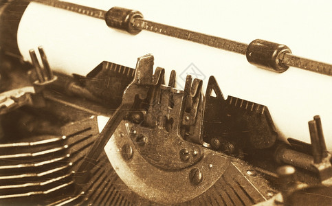 用纸旧外观的打字机图片