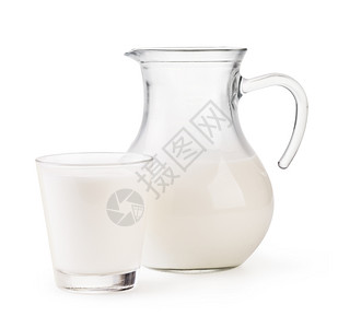 玻璃杯牛奶白色隔开的玻璃杯牛奶图片