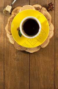 木制咖啡杯图片