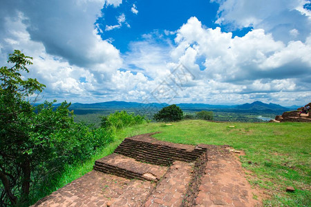 斯里兰卡Sigiriya狮子石堡垒图片