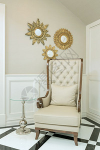 家客厅的经典木椅子风格图片