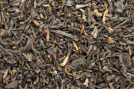 乌龙黑茶的纹理松叶宏观形象图片