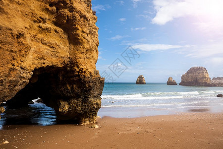 葡萄牙Algarve阳光沙滩图片