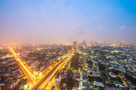 黄昏时的Bangkok城市图片